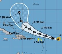 Puerto Rico, bajo alerta de inundaciones repentinas por la tormenta tropical Erin