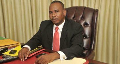 Policía haitiana arresta a exsenador por presunta colaboración con pandillas