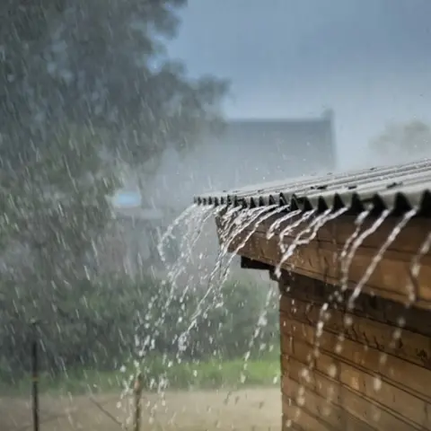 Vaguada provocará aguaceros y tormentas eléctricas en varias provincias