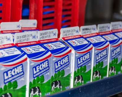 Pasteurizadora e Inabie niegan que leche encontrada en El Higüero pertenezca al desayuno escolar