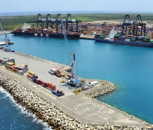 EE.UU. mantiene arancel del 10 % a exportaciones dominicanas