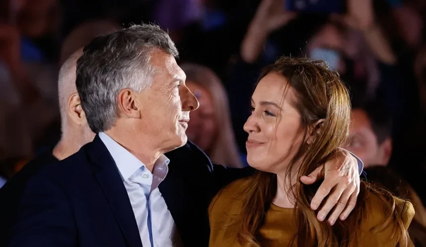 La exgobernadora de Buenos Aires, María Eugenia Vidal, busca trabajo en LinkedIn