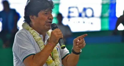 Evo Morales dice que «los pueblos del mundo» defenderán a la «revolución bolivariana» de EE.UU.