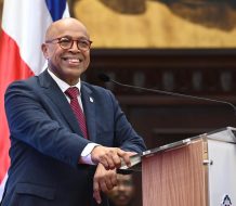 Alfredo Pacheco presenta memorias de gestión 2024-2025