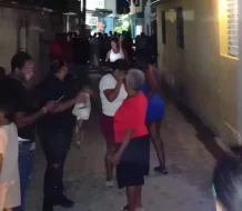 Madre habría envenenado a sus tres hijos y luego se quitó la vida en el ensanche Isabelita