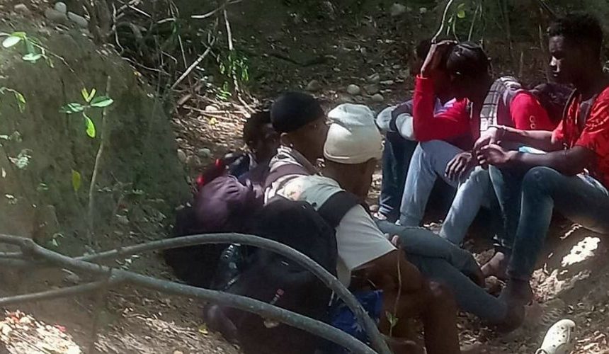 Ejército detiene siete haitianos indocumentados en San Juan de la Maguana