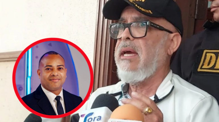 Abogado Carlos Mesa renuncia a la defensa de Ángel Martínez