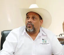Seguridad del alcalde de Santiago Riverón es desarmado por grupo de haitianos