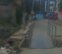 Residentes de El Tamarindo denuncian abandono de obra en calle Mónica Mota