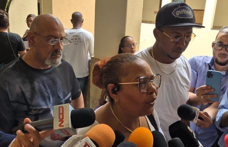 Madre de fallecido Alex Weed sobre su esposa: “Necesito investigación más a fondo con ella”