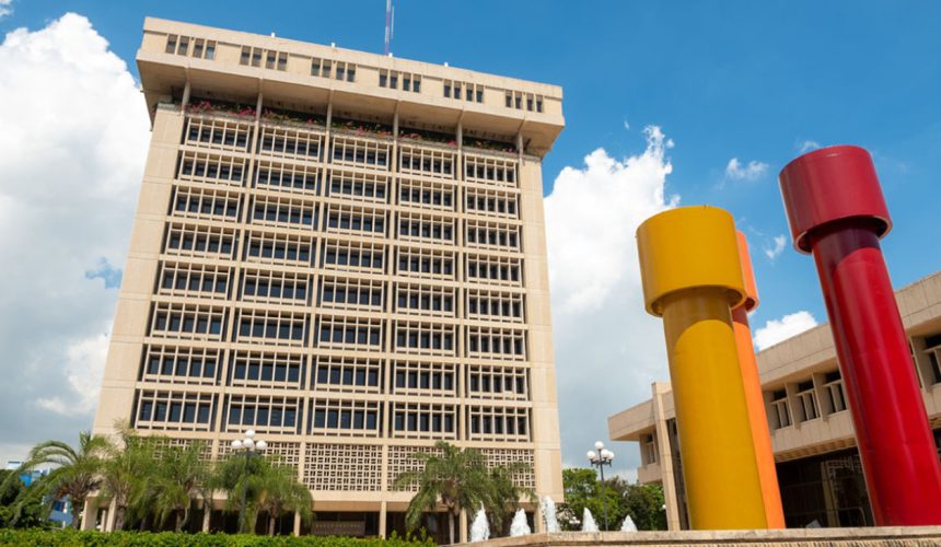 Banco Central aclara rol en manejo de deuda externa y fortalece reservas con divisas propias