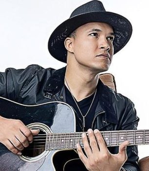 Erick Rivas rompe esquemas con El Límite, la bachata que desnuda la traición