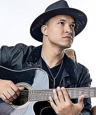 Erick Rivas rompe esquemas con El Límite, la bachata que desnuda la traición