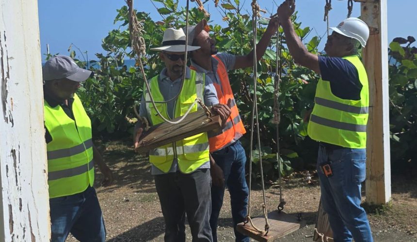 Ministro Paliza entrega RD$10 millones para trabajos de Anfiteatro Puerto Plata y Parque Puntilla