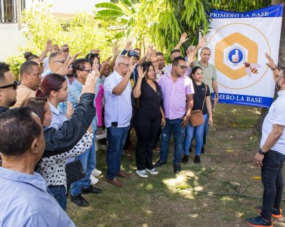 Movimiento “Primero la Base” juramenta equipo político en San Pedro de Macorís