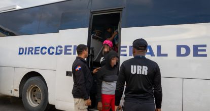 Migración detiene 1,495 haitianos indocumentados y deporta 1,363