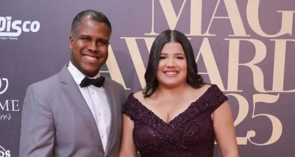 Economista Ernesto Jiménez es reconocido en los premios Magazines Awards 2025