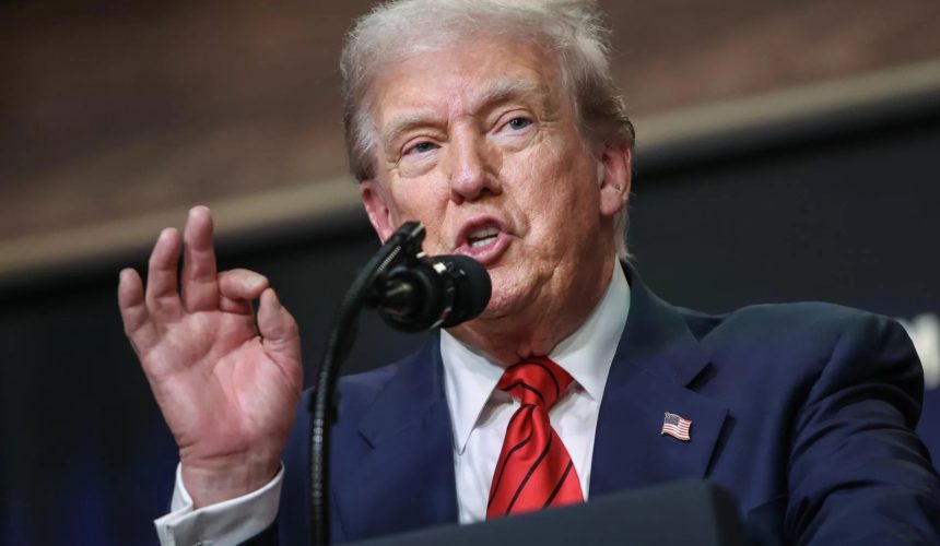 Trump ordena un nuevo censo que excluya a indocumentados