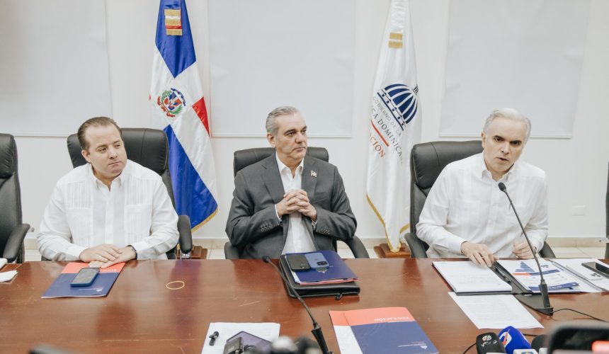 Abinander dice años escolar 2025-2026 avanza a toda marcha