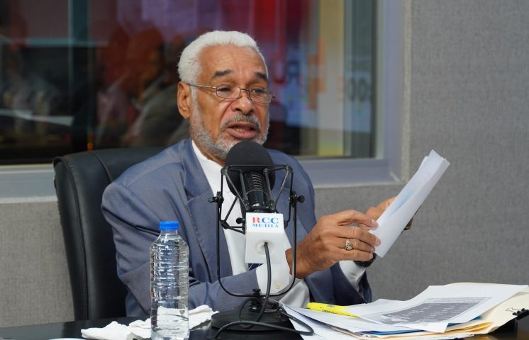 Radhamés Camacho asegura matrícula escolar en RD se ha reducido