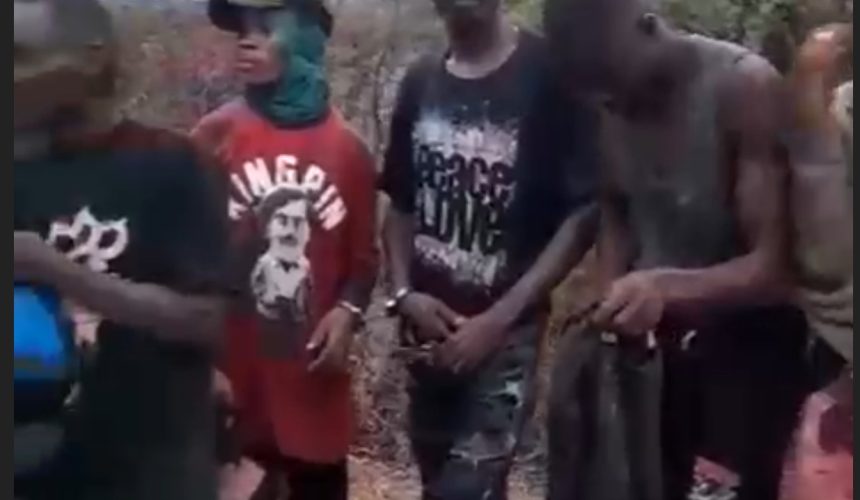 Arrestan 34 haitianos indocumentados intentando evadir puesto de chequeo en Montecristi