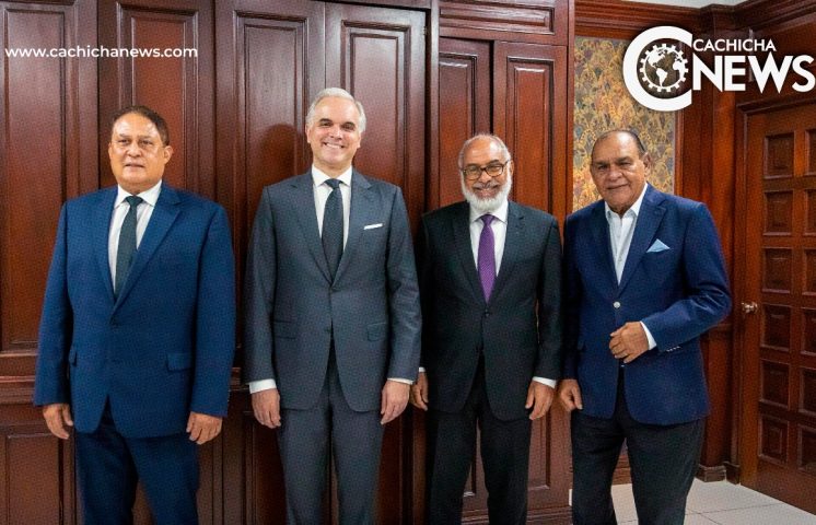 Ministro de Educación se reúne con directivos de la SDD para fortalecer lazos