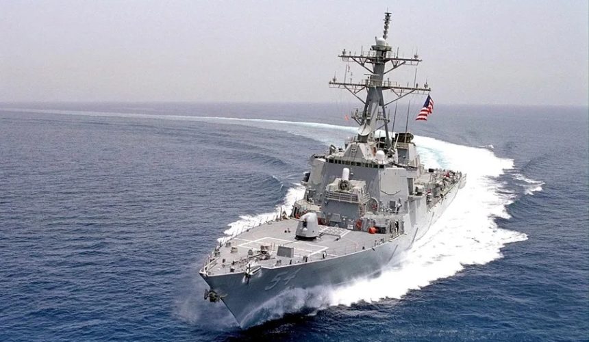 China dice que «expulsó» a un destructor de EE.UU. por «adentrarse» en aguas disputadas