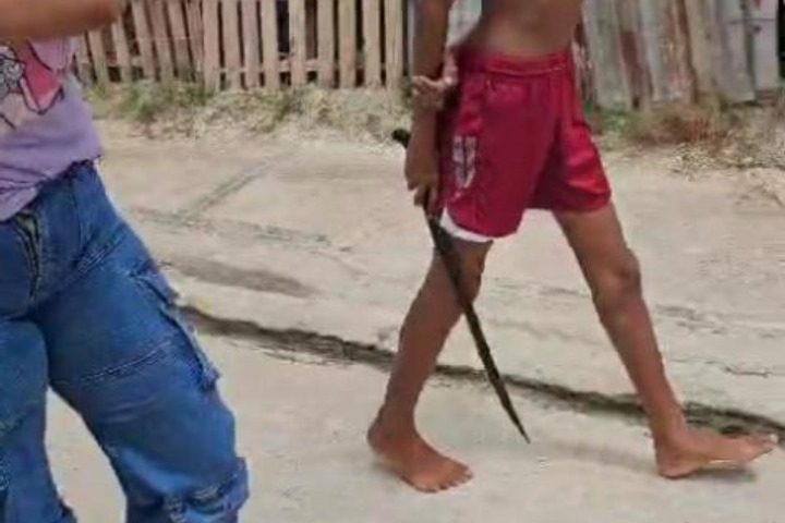 Agreden y amenazan a contratistas de Edeeste que normalizaban servicio en comunidad de Higüey