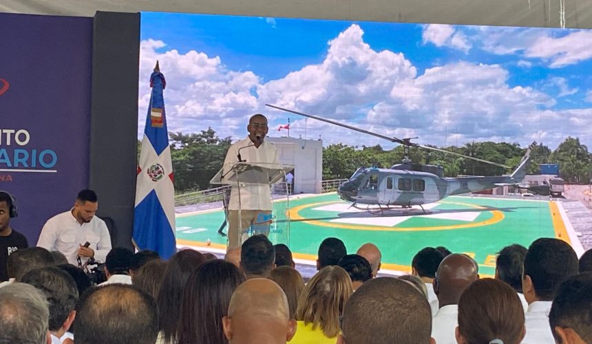 Gobierno pone en operación helipuerto en ciudad sanitaria Dra. Evangelina Rodríguez Perozo