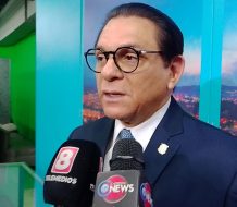 Senador Daniel Rivera felicita a médicos dominicanos y aboga por mejores condiciones de vida