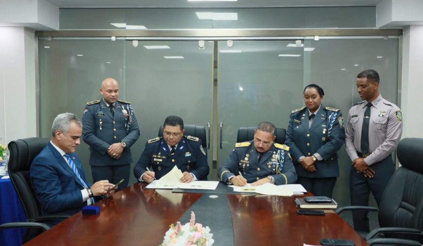 Policía Nacional firma convenios con Honduras para cooperación en seguridad y formación de cadetes