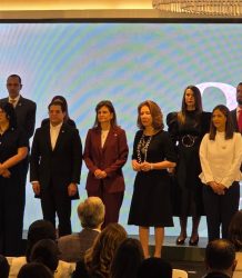 Lanzan Fondo Académico y Cultural Alexandra Grullón; otorgarán becas a jóvenes necesitados