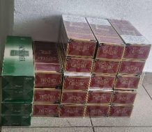 Policía incauta 4,400 unidades de cigarrillos de contrabando y RD$66,000 en efectivo