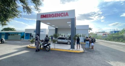 ¡Tragedia en Santiago! Muere joven electrocutado tras intentar conectar una bocina donde laboraba
