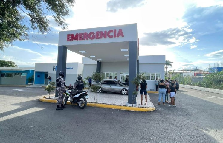¡Tragedia en Santiago! Muere joven electrocutado tras intentar conectar una bocina donde laboraba