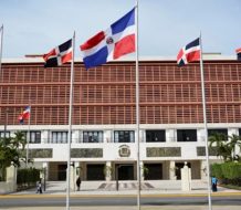 Comisión de Diputados recibe a Magín Diaz y José Rijo para analizar modificación del Presupuesto 2025