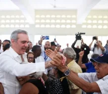 Abinader entregará siete escuelas y el remozado hospital Luis Morillo King en La Vega