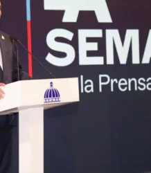 Abinader dice año escolar inicia con una matrícula de 2,664,028 estudiantes