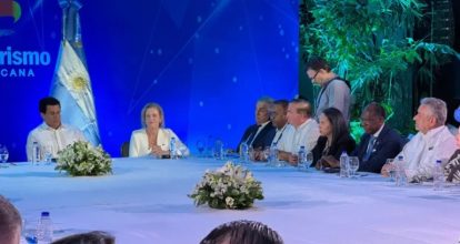 RD y Argentina firman acuerdo para fortalecer intercambio turístico