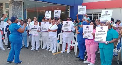 Enfermeras realizan paro nacional de 24 horas en demanda de incentivos
