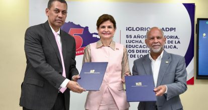 INDOTEL y ADP firman acuerdo para capacitar a más de 1,400 docentes en tecnología