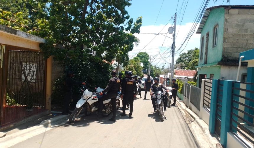 PN intensifica operativos de búsqueda de implicados en abuso sexual a joven en Villa González, Santiago
