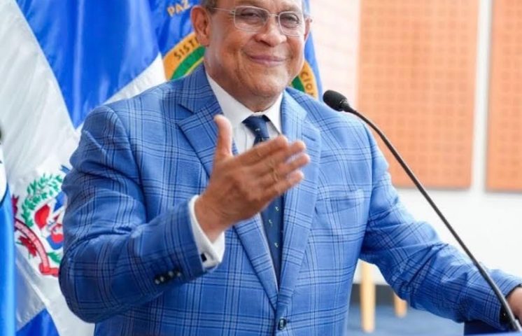 Santos Badía representará al presidente en apertura del año escolar 2025-2026 en Salcedo