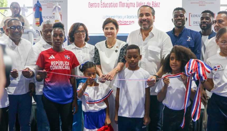 El INEFI entrega nuevo polideportivo en Bayaguana en acto encabezado por la vicepresidenta
