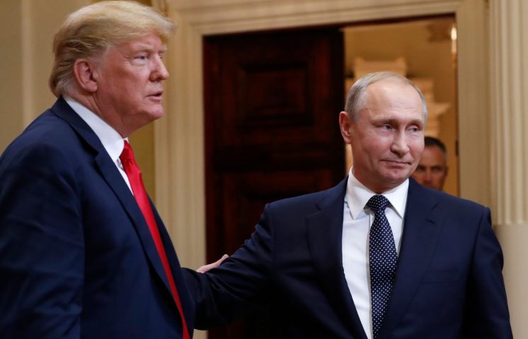 Donald Trump viaja a Alaska para histórico encuentro con Vladimir Putin