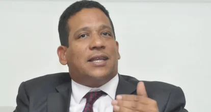 Carlos Pimentel explica que la suspensión preventiva en el Registro de Proveedores no equivale a sanción