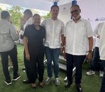 Julia Drullard acompaña al presidente Abinader en inauguración del proyecto habitacional Paseo del Arroyo Hondo