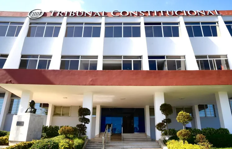 TC reafirma que GLP, agua y luz son servicios esenciales en viviendas