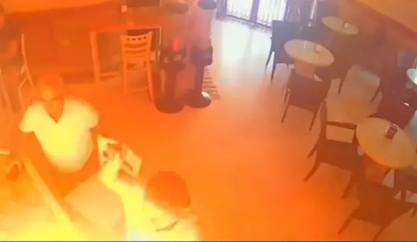 Cliente provoca incendio en cafetería porque no le sirven mayonesa en España