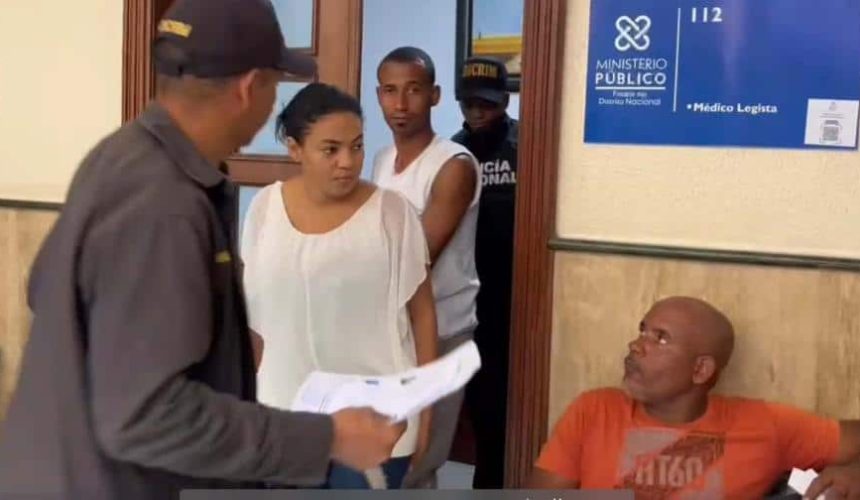 Tres meses de prisión preventiva para pareja imputada de torturar y matar niña en Los Guandules